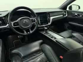 Volvo V60 (2019) thumbnail 10