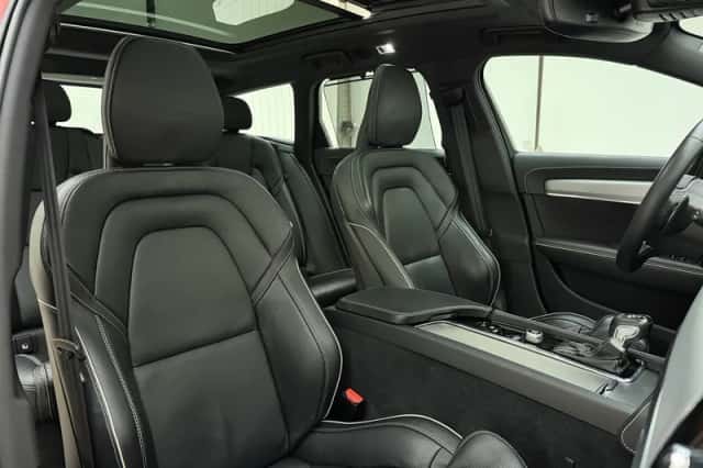 Volvo V90 (2020) thumbnail 6