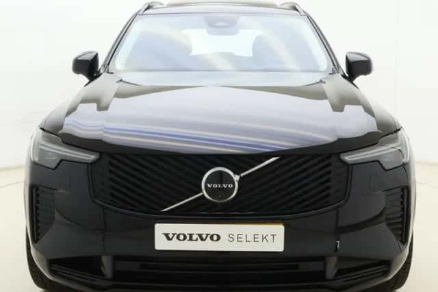 Volvo XC90 (2025) thumbnail 5