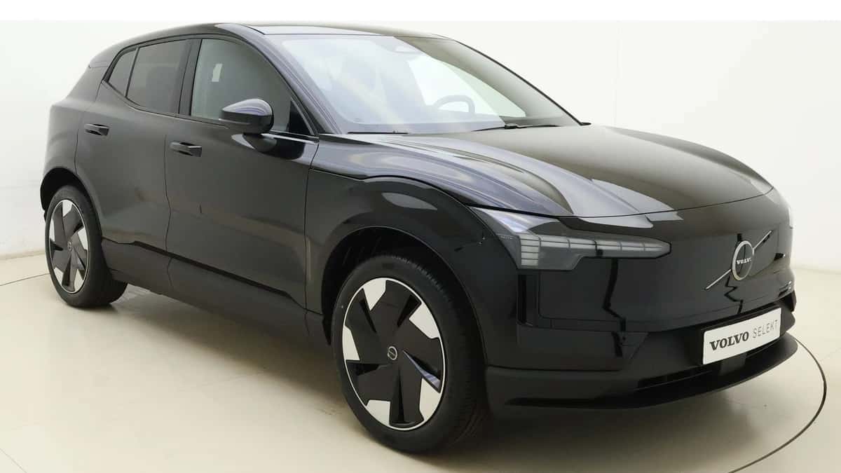 Volvo EX30 (2026) — foto 1