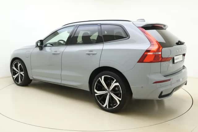 Volvo XC60 (2025) thumbnail 3