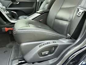 Volvo XC70 (2016) thumbnail 21