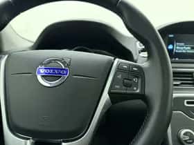 Volvo XC70 (2016) thumbnail 24