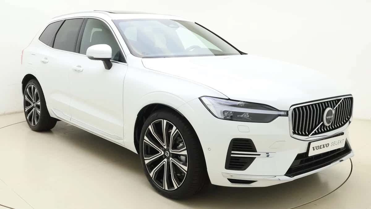 Volvo XC60 (2025) — foto 1