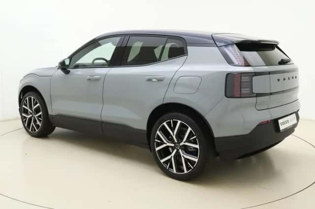 Volvo EX30 (2026) thumbnail 3