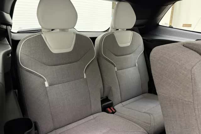 Volvo EX90 (2025) thumbnail 6