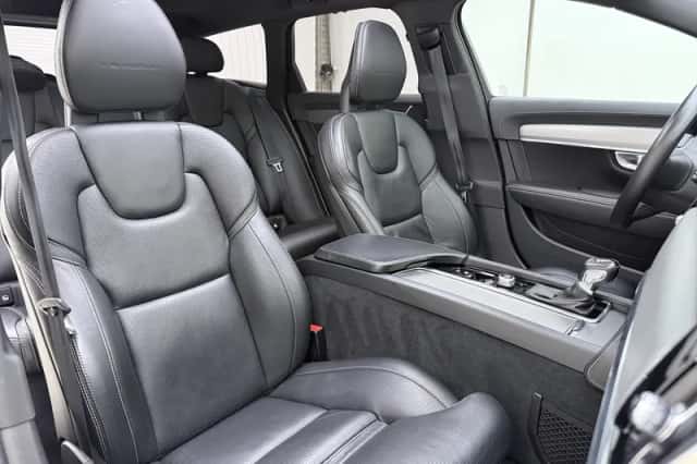 Volvo V90 (2018) thumbnail 4