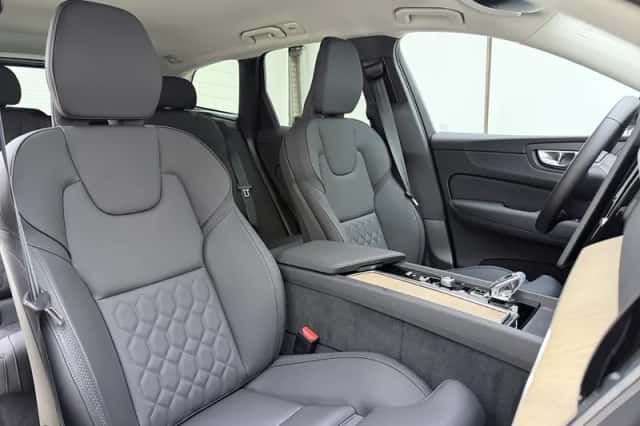 Volvo XC60 (2026) thumbnail 4