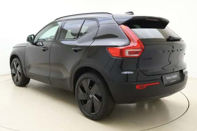 Volvo XC40 (2025) thumbnail 5