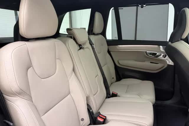 Volvo XC90 (2026) thumbnail 6