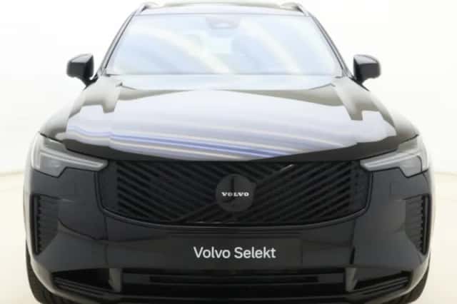Volvo XC90 (2026) thumbnail 3