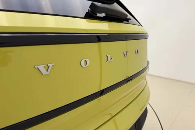 Volvo EX30 (2025) thumbnail 6