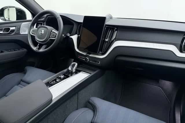Volvo XC60 (2026) thumbnail 6