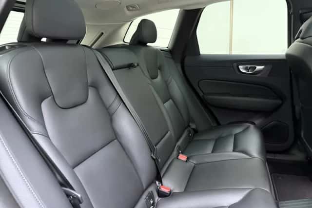 Volvo XC60 (2025) thumbnail 6