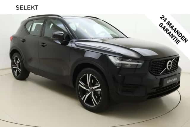 Volvo XC40 (2022) thumbnail 1