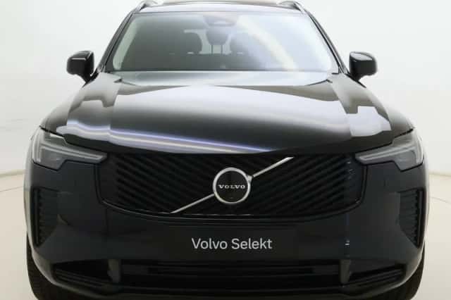 Volvo XC90 (2025) thumbnail 5