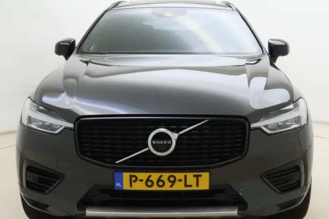 Volvo XC60 (2020) thumbnail 5