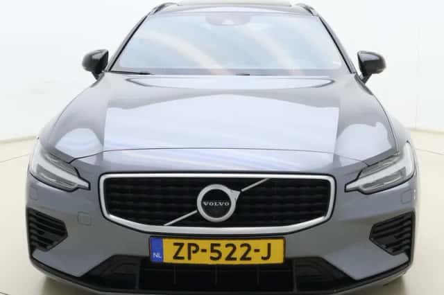 Volvo V60 (2019) thumbnail 5