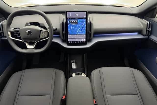 Volvo EX30 (2026) thumbnail 2