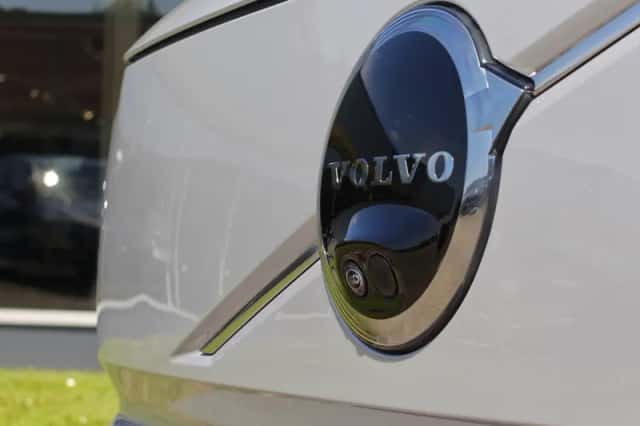 Volvo EX90 (2025) thumbnail 4