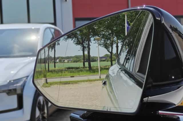 Volvo EX90 (2025) thumbnail 6