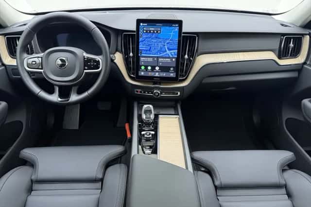 Volvo XC60 (2026) thumbnail 2