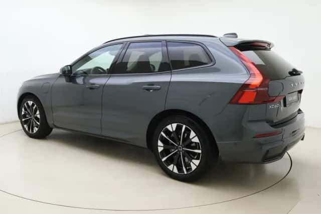 Volvo XC60 (2026) thumbnail 3