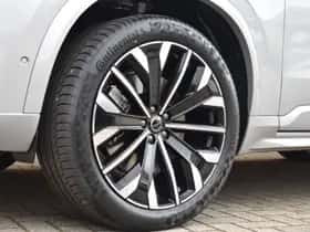Volvo XC90 (2025) thumbnail 3