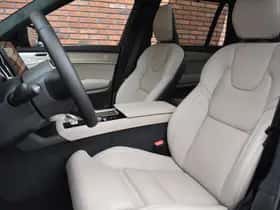 Volvo XC90 (2025) thumbnail 5