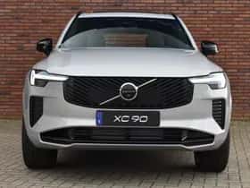 Volvo XC90 (2025) thumbnail 8