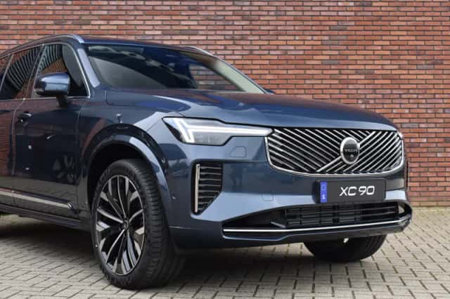 Volvo XC90 (2026) thumbnail 2