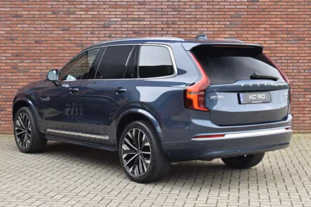 Volvo XC90 (2026) thumbnail 6