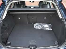 Volvo XC60 (2025) thumbnail 22