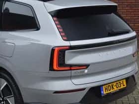 Volvo EX90 (2025) thumbnail 5