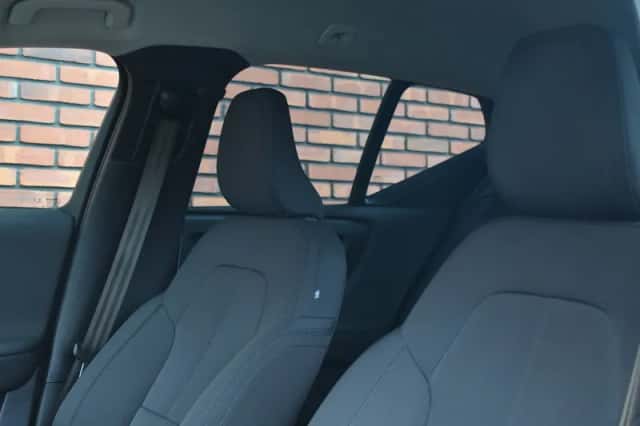 Volvo XC40 (2021) thumbnail 6