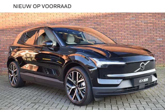 Volvo EX30 (2026) thumbnail 1