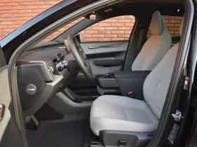 Volvo EX30 (2026) thumbnail 4