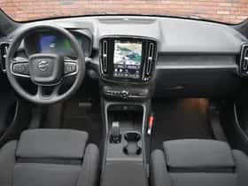 Volvo EX40 thumbnail 12