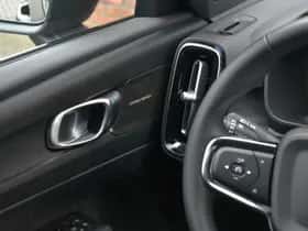 Volvo EX40 thumbnail 15