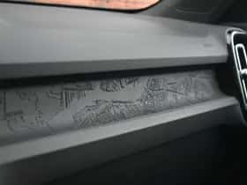 Volvo EX40 thumbnail 21
