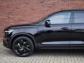 Volvo EX40 thumbnail 10