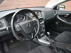 Volvo V40 thumbnail 5