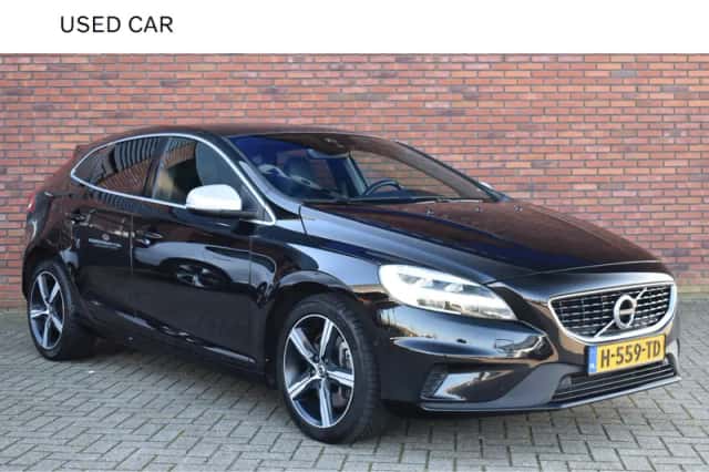 Volvo V40 (2020) thumbnail 1
