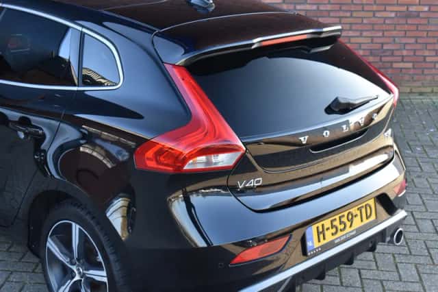 Volvo V40 (2020) thumbnail 4