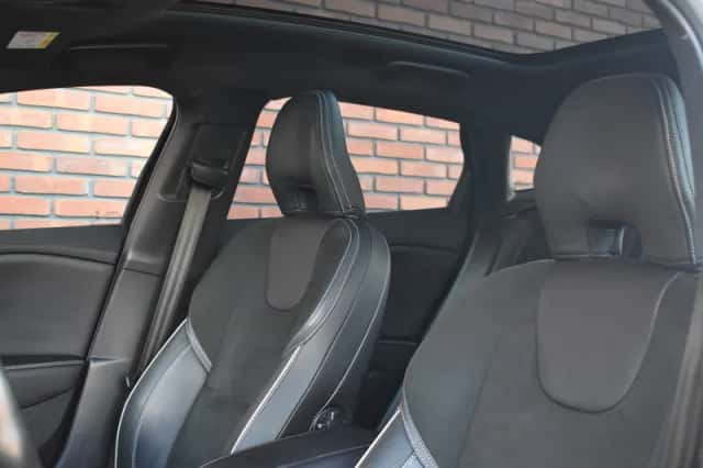 Volvo V40 (2020) thumbnail 6
