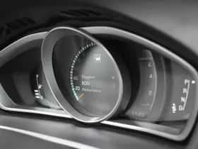 Volvo V40 (2018) thumbnail 12