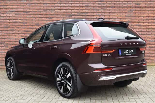 Volvo XC60 (2026) thumbnail 2
