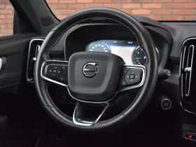 Volvo XC40 (2020) thumbnail 13
