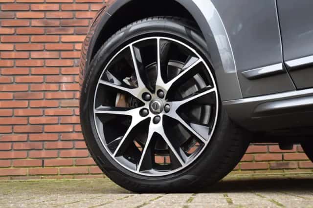 Volvo V90 (2016) thumbnail 5