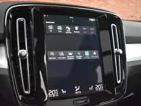 Volvo XC40 thumbnail 18
